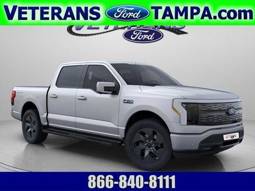 2025 Ford F-150 Lightning LARIAT