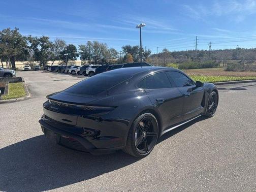 2023 Porsche Taycan 4S