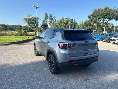 Billet Silver Metallic Clearcoat 2019 Jeep Compass Trailhawk