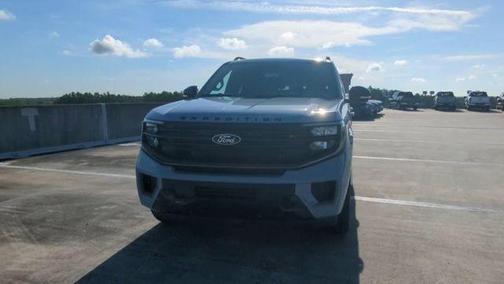 Glacier Gray Metallic 2026 Ford Expedition Max Platinum