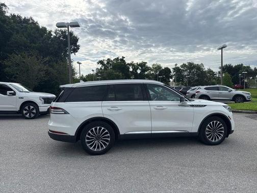 Pristine White 2023 Lincoln Aviator Reserve RWD