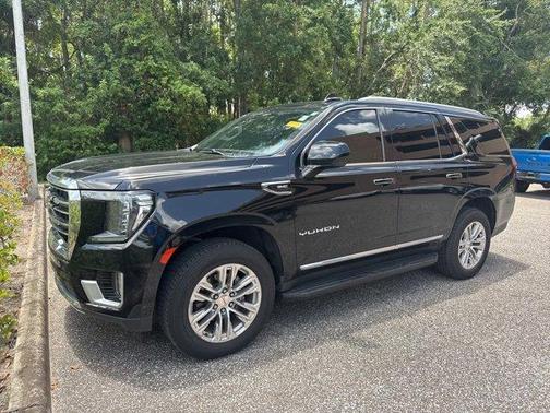 2021 GMC Yukon SLT