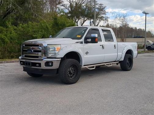 Oxford White 2015 Ford F-250 XLT Truck