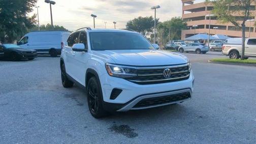 Pure White 2022 Volkswagen Atlas 3.6L SE w/Technology