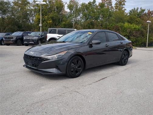2021 Hyundai ELANTRA SEL