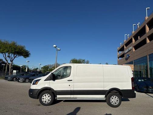 Oxford White 2024 Ford Transit-250