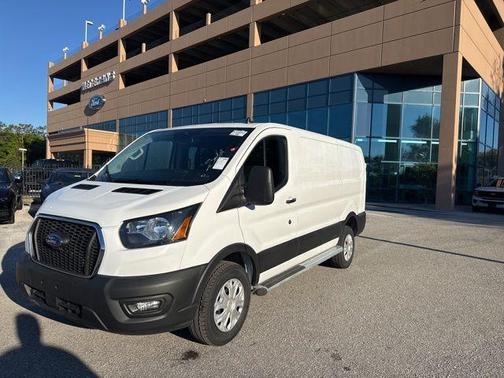Oxford White 2024 Ford Transit-250