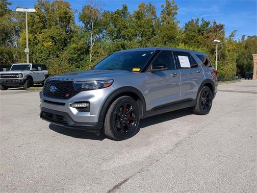 2022 Ford Explorer ST
