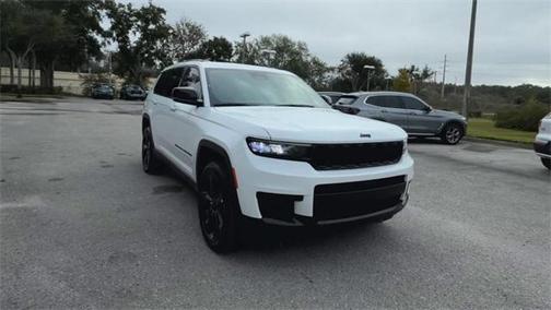 2025 Jeep Grand Cherokee L Laredo