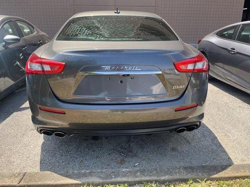 2018 Maserati Ghibli Base