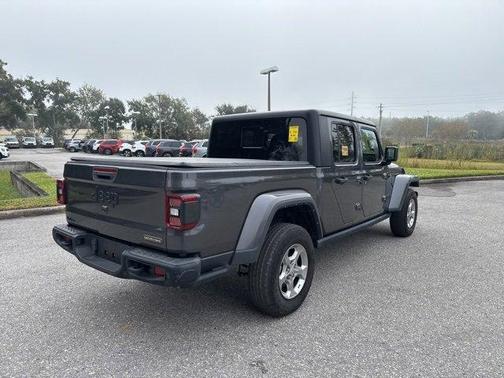 2021 Jeep Gladiator Sport