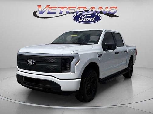 2025 Ford F-150 Lightning XLT