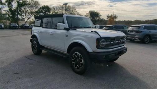 2023 Ford Bronco Outer Banks