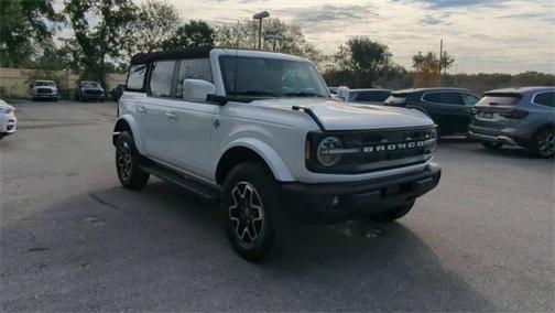 2023 Ford Bronco Outer Banks