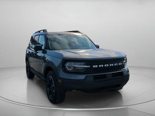 Carbonized Gray Metallic 2026 Ford Bronco Sport Outer Banks