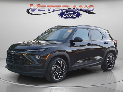 Mosaic Black Metallic 2025 Chevrolet Trailblazer RS