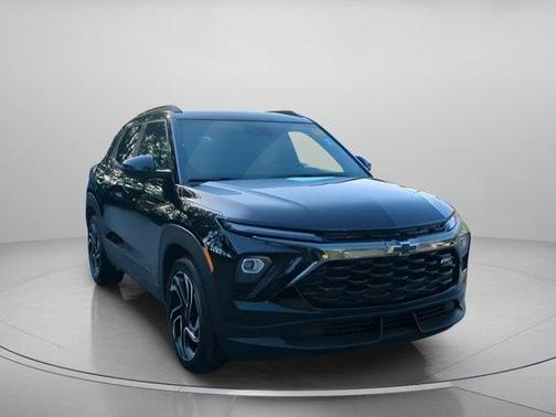 Mosaic Black Metallic 2025 Chevrolet Trailblazer RS