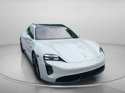2024 Porsche Taycan Cross Turismo GTS