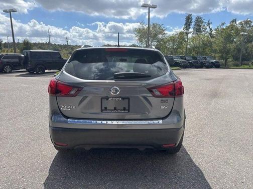 2018 Nissan Rogue Sport SV