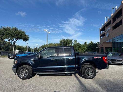 Antimatter Blue Metallic 2021 Ford F-150 Lariat