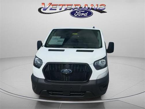2025 Ford Transit-250