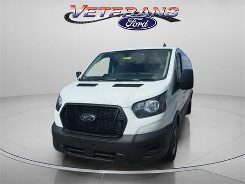 2025 Ford Transit-250