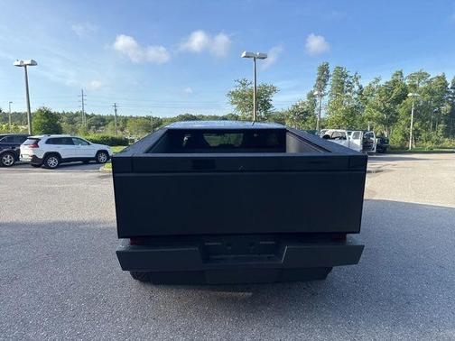 Stainless Steel 2024 Tesla Cybertruck Cyberbeast