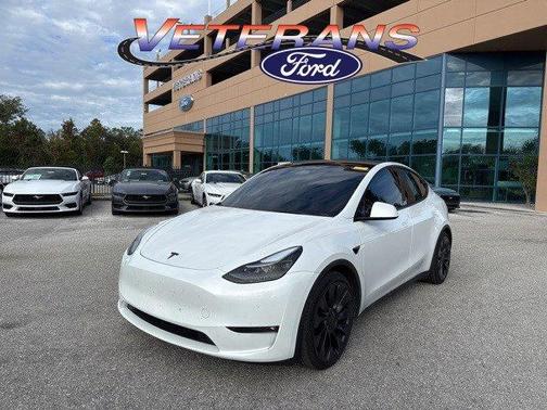 2023 Tesla Model Y Performance