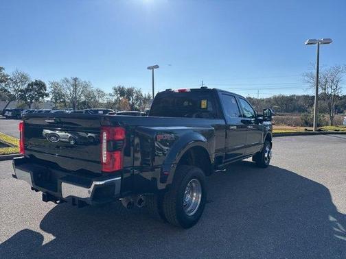 2024 Ford F-350 Lariat Super Duty