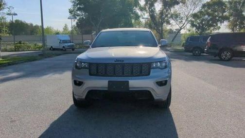 Billet Silver Metallic Clearcoat 2021 Jeep Grand Cherokee Laredo X