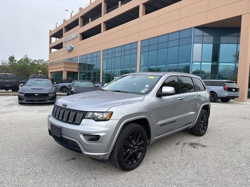 2021 Jeep Grand Cherokee Laredo X