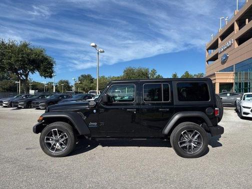 2025 Jeep Wrangler 4xe Sport