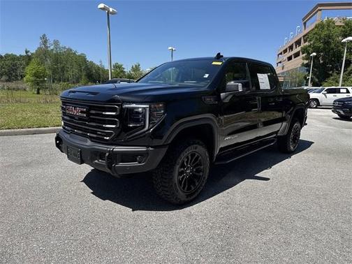 2023 GMC Sierra 1500 AT4X