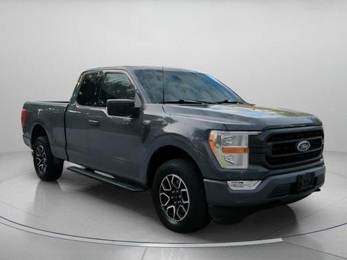 Lead Foot 2021 Ford F-150 XLT