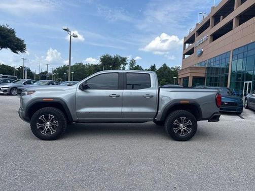 Sterling 2023 GMC Canyon AT4