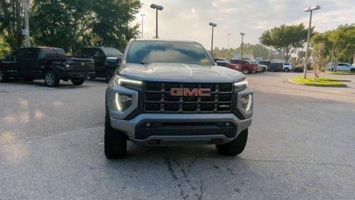 Sterling 2023 GMC Canyon AT4