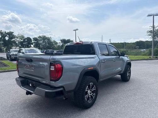 Sterling 2023 GMC Canyon AT4