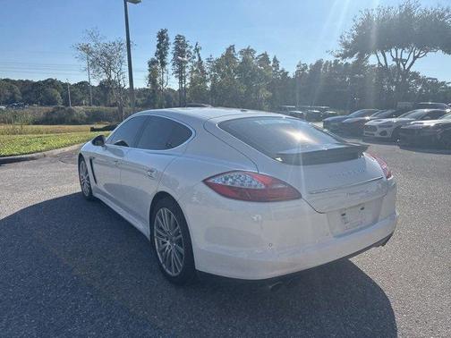 2010 Porsche Panamera 4S