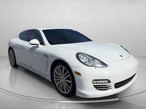 2010 Porsche Panamera 4S