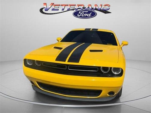 2017 Dodge Challenger SXT