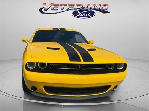 2017 Dodge Challenger SXT