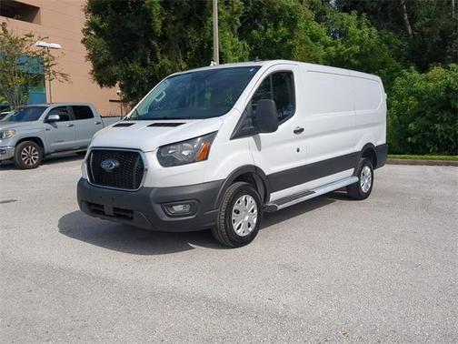 2024 Ford Transit-250 