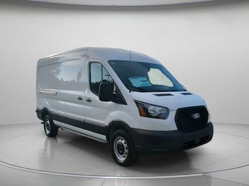 2026 Ford Transit-250 148 WB Medium Roof Cargo