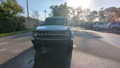Cactus Green / Gray 2024 Ford Bronco Outer Banks