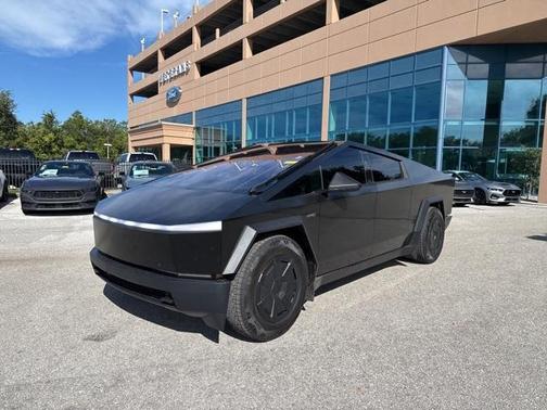 2025 Tesla Cybertruck Base