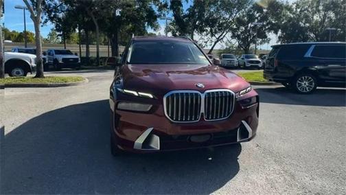 2025 BMW X7 xDrive40i