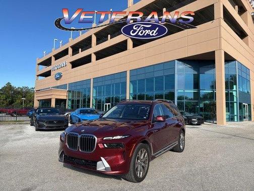 2025 BMW X7 xDrive40i