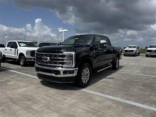 2025 Ford F-350 Lariat Super Duty