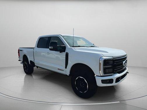 2025 Ford F-250 Platinum