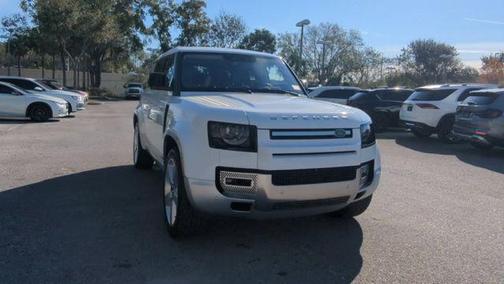 Fuji White 2022 Land Rover Defender 110 SE